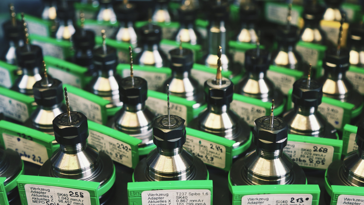Sustainable CNC Machining Skills: Coolant, Tools, Scrap, and Energy